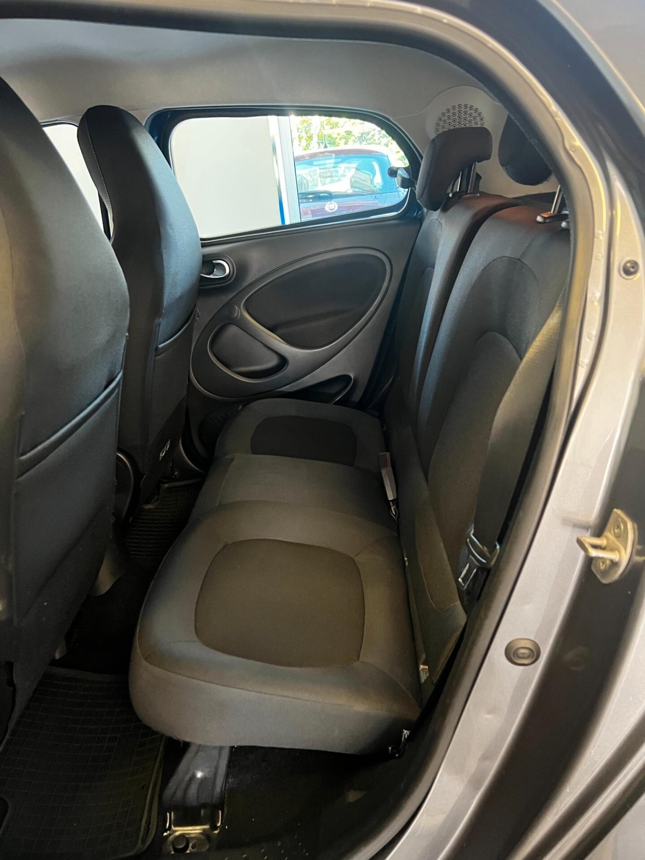 Smart ForFour 70 1.0 twinamic Passion GPL