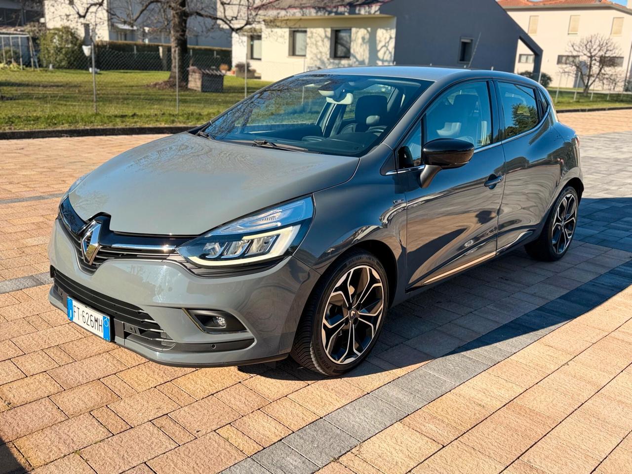 Renault Clio 1.5 dCi 5 porte Moschino Intens neopatentati