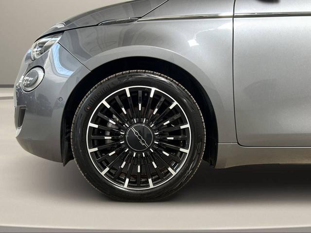 FIAT 500 Berlina 42 kWh La Prima 320 Km autonomia