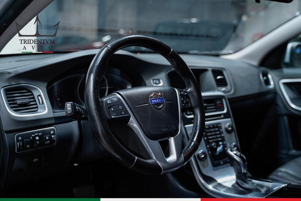 Volvo V60 2.0 D3 Volvo Ocean Race geartronic