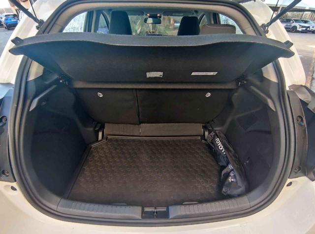 TOYOTA Yaris 1.5 Hybrid 5 porte Trend