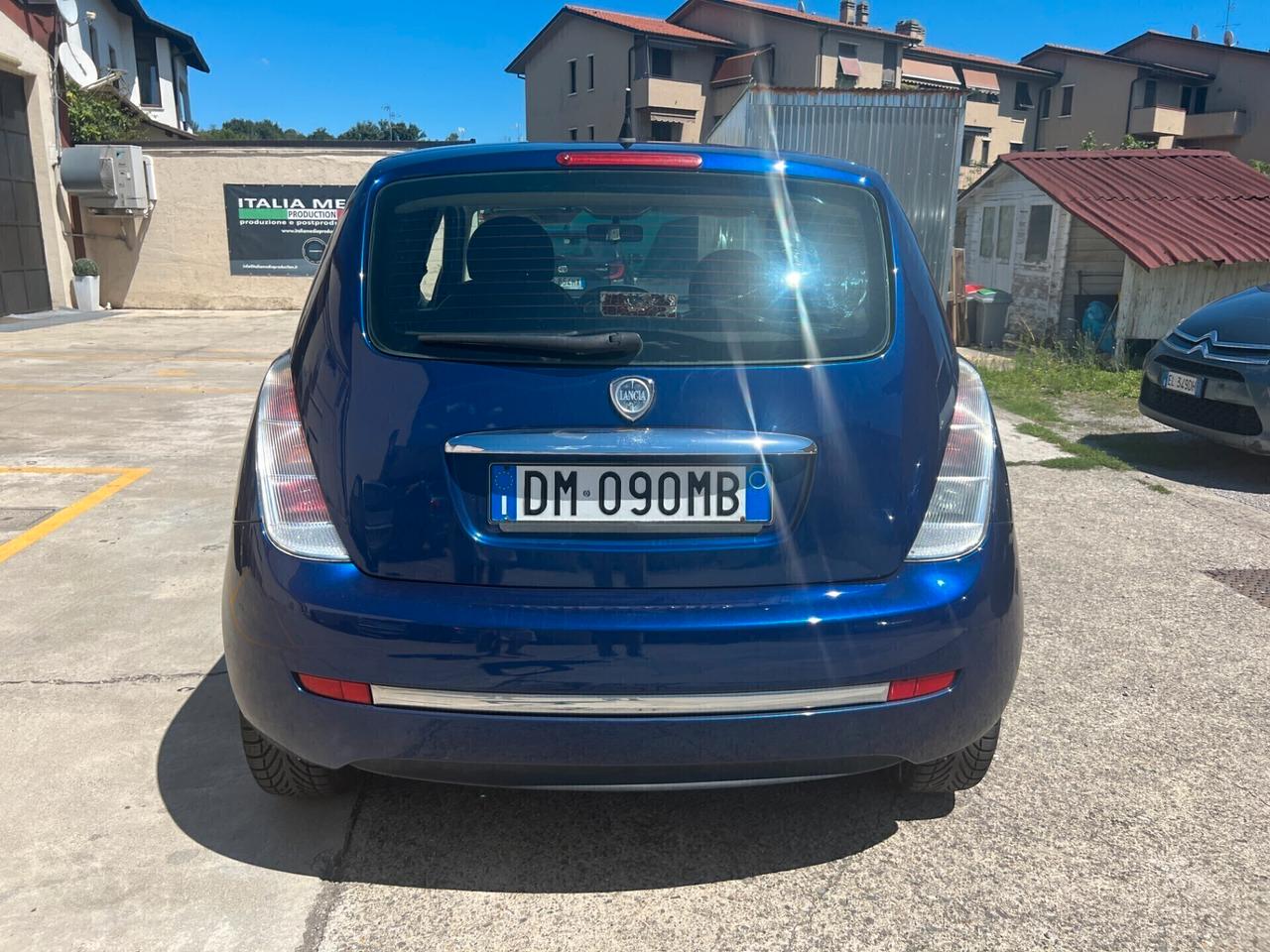 Lancia Ypsilon 1.2 Modamilano