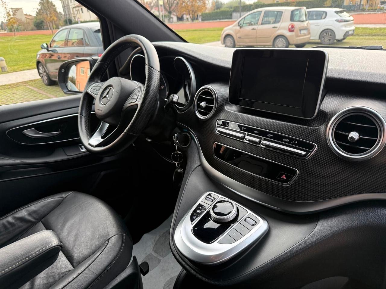 Mercedes-benz V 220 d Automatic Sport AMG Extralong