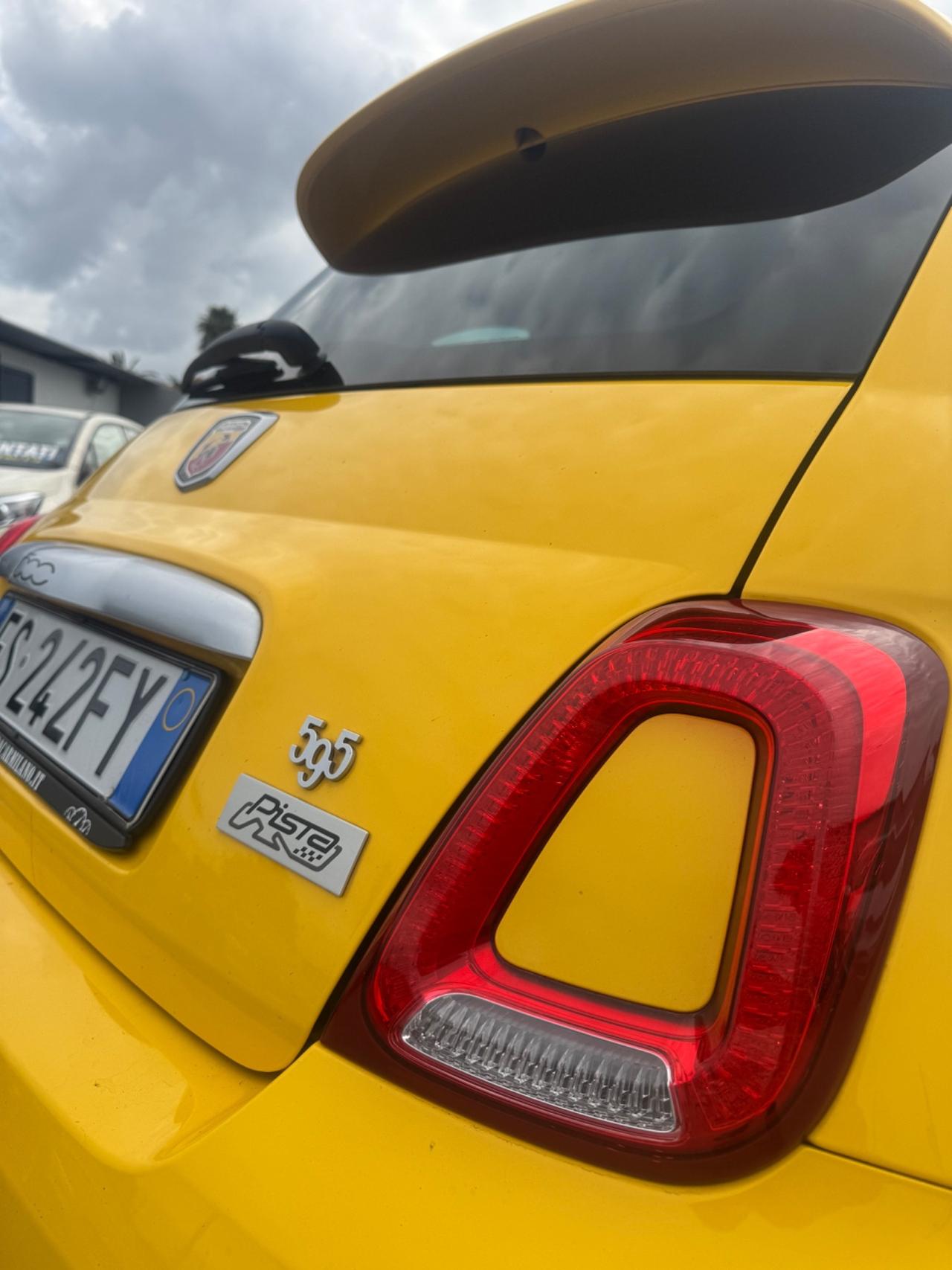 Abarth 595 1.4 Turbo T-Jet 160 CV Pista