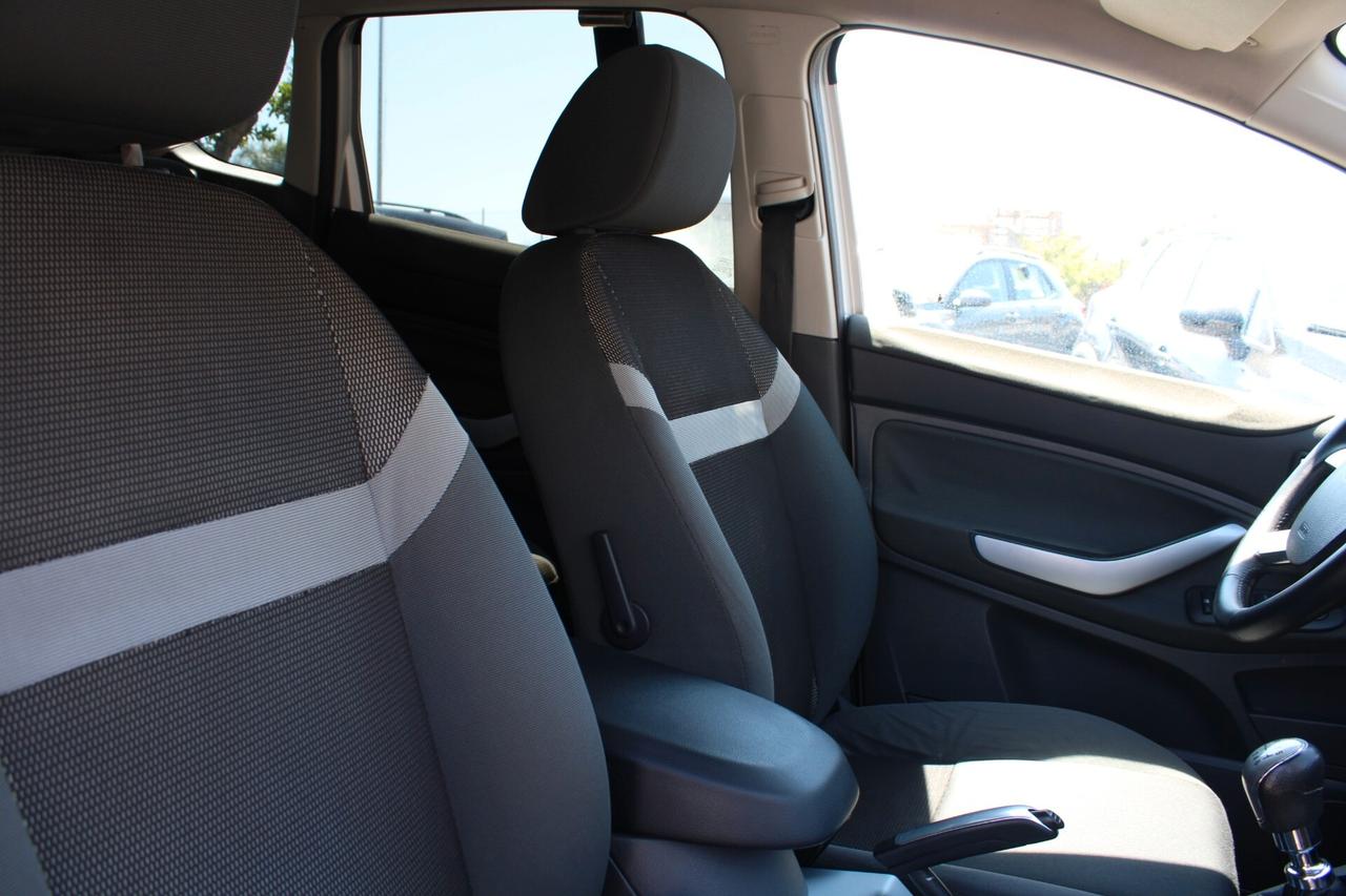 Ford Kuga 2.0 TDCi 140 CV 2WD Titanium DPF