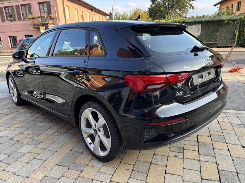 Audi A3 Sportback 30 2.0 tdi Business LED-NAVI-18"