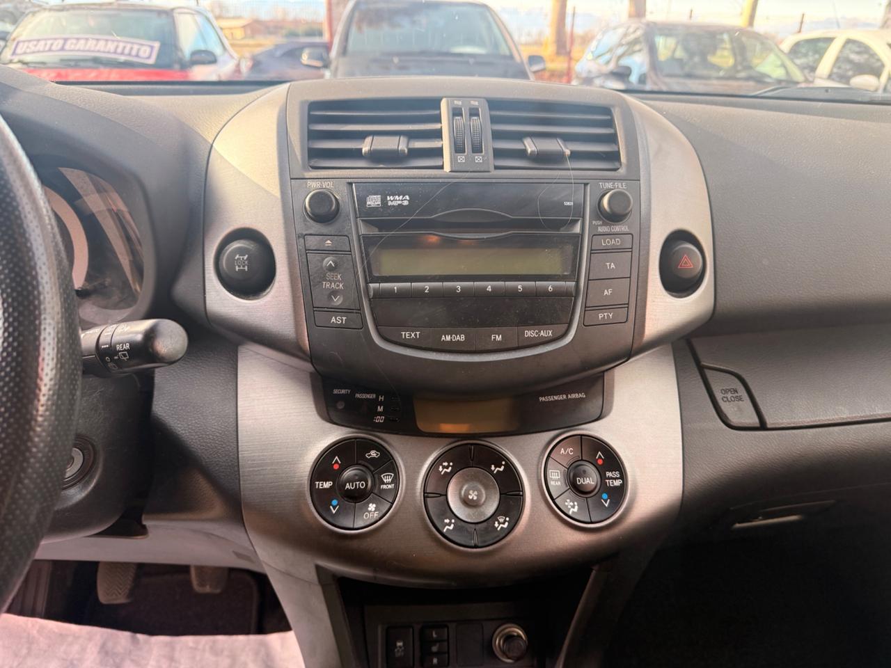 Toyota RAV 4 RAV4 Crossover 2.2 D-4D 150 CV DPF Exclusive