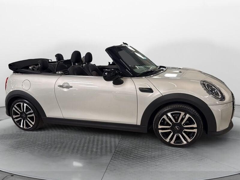 MINI Mini Cabrio F57 2021 1.5 Cooper Classic auto