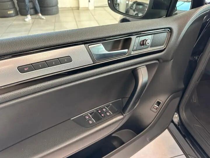 Volkswagen Touareg 3.0 TDI