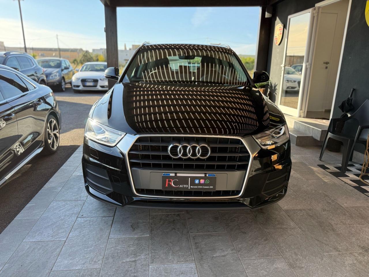 Audi Q3 2.0 TDI 120 CV Business