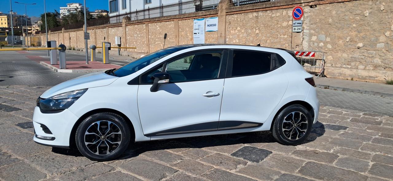 Renault Clio dCi 8V 75CV Start&Stop 5 porte Energy Intens