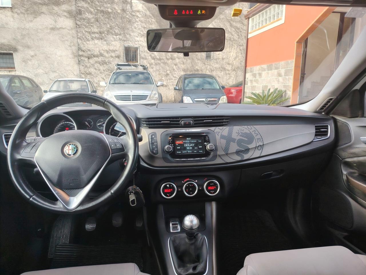 Alfa Romeo Giulietta 1.6 JTDm-2 105 CV Exclusive