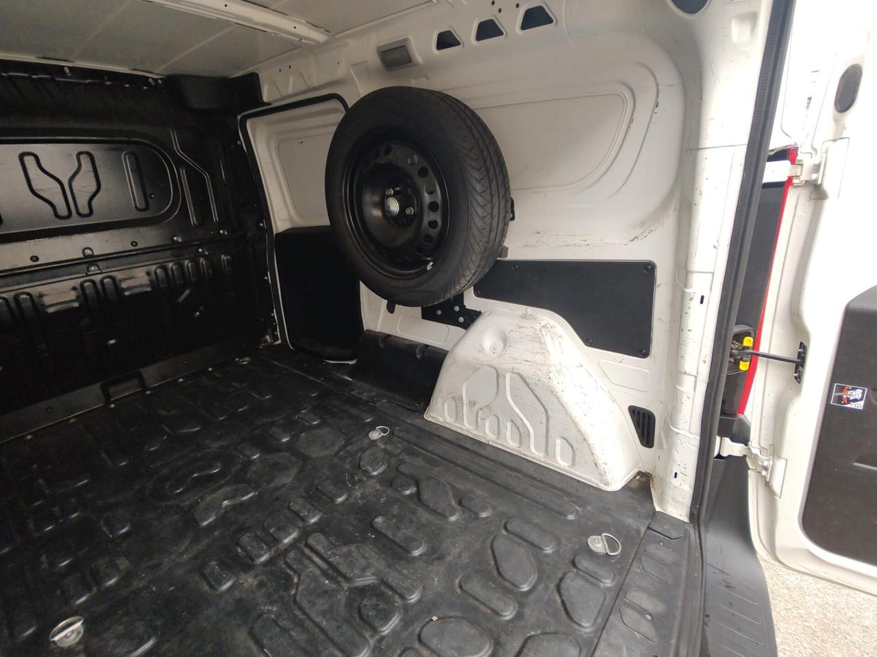 Opel Combo 1.4i cng ecoM turbo 120cv L2H1 E6(E5), BENZ/METANO, EURO6B, OK NEOPATENTATI