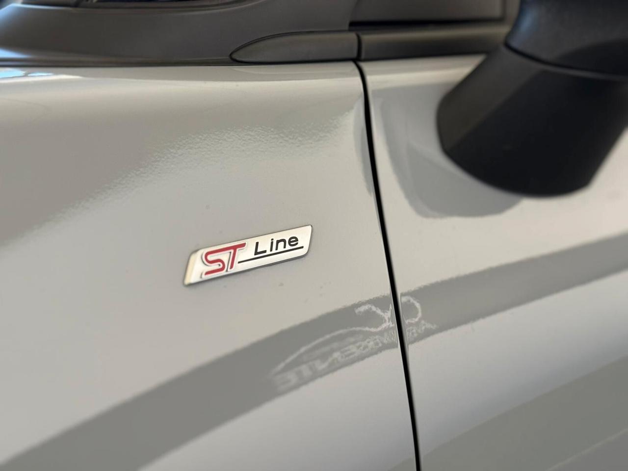 Ford Puma 1.0 EcoBoost Hybrid 125 CV S&S ST-Line X