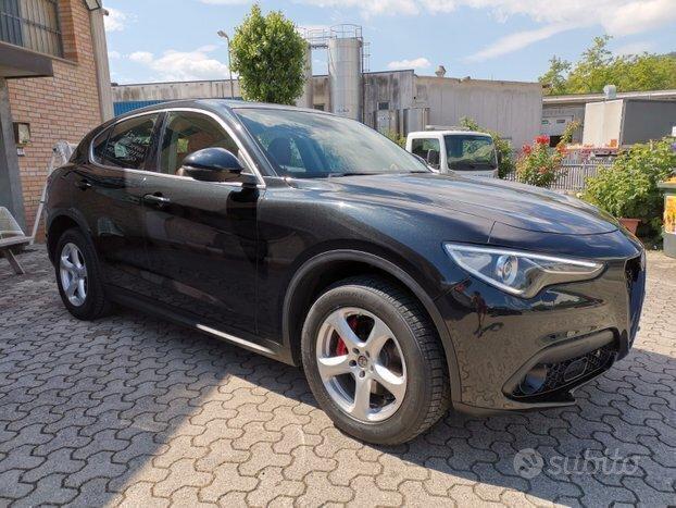 Alfa Romeo Stelvio 2.2 Turbodiesel 210 CV AT8 Q4