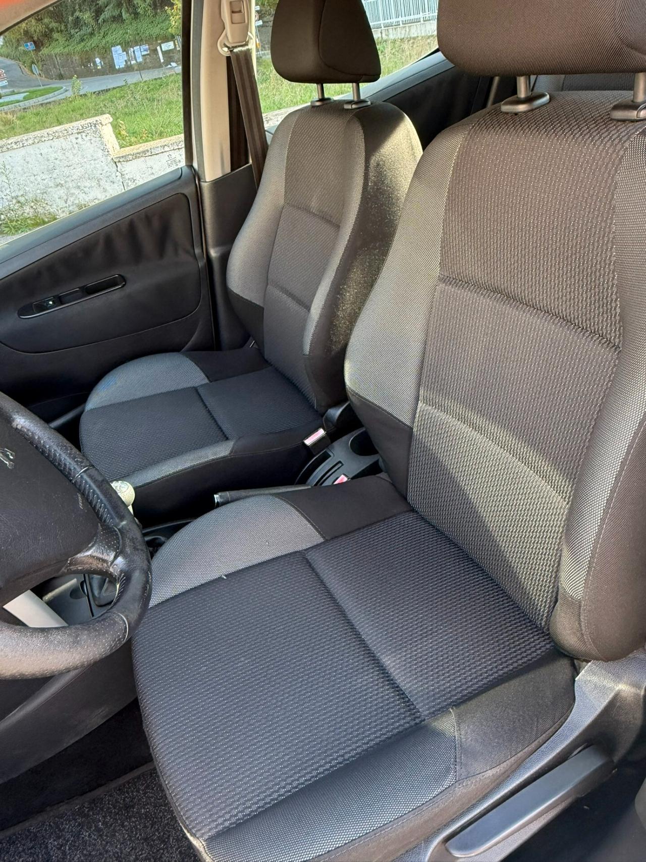 Peugeot 207 5p 1.4 hdi 8v energie 70cv