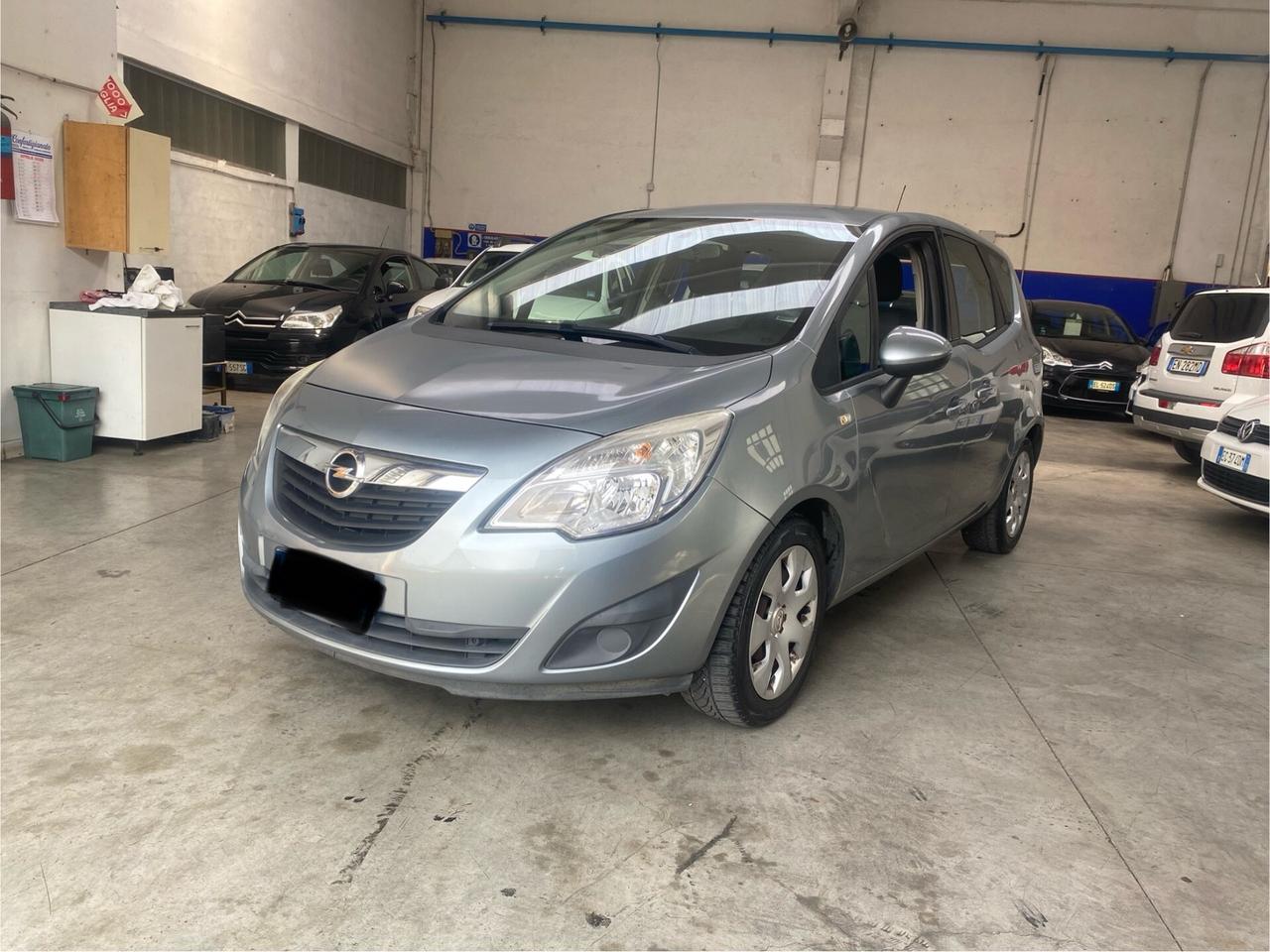 Opel Meriva 1.4 100CV neopatentati Cosmo 5 porte