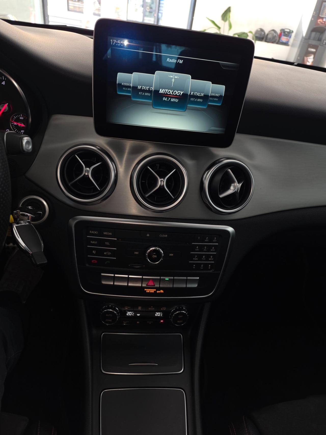 Mercedes-benz GLA 200 d Automatic Premium