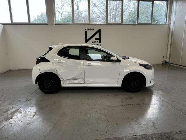 TOYOTA Yaris 1.5 HYBRID 5 PORTE BUSINESS