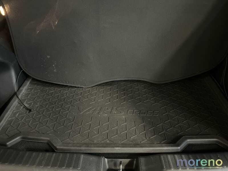 Toyota Yaris Cross 1.5h Premiere 116 CV e-cvt