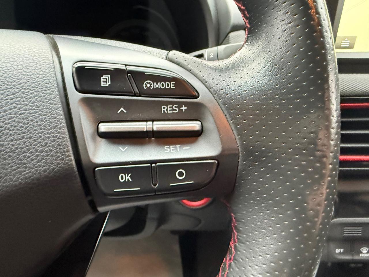 Hyundai Kona 1.0 T-GDI Xpossible - Neopatentati