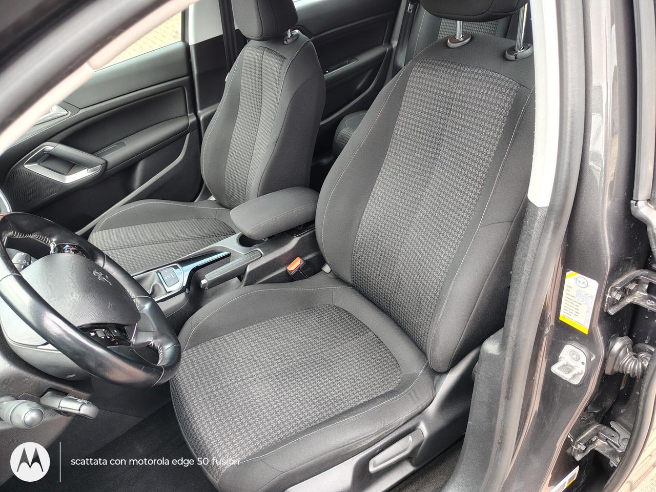Peugeot 308 BlueHDi 120 S&S SW Business Pari al Nuovo