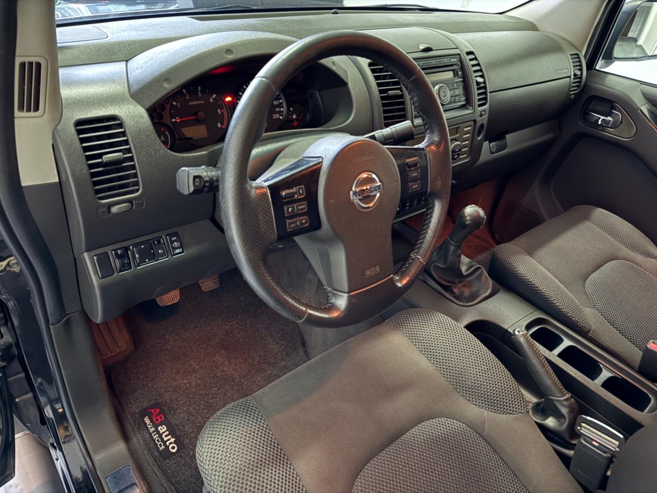 Nissan Navara 2.5 dCi 171CV 4 porte Double Cab LE