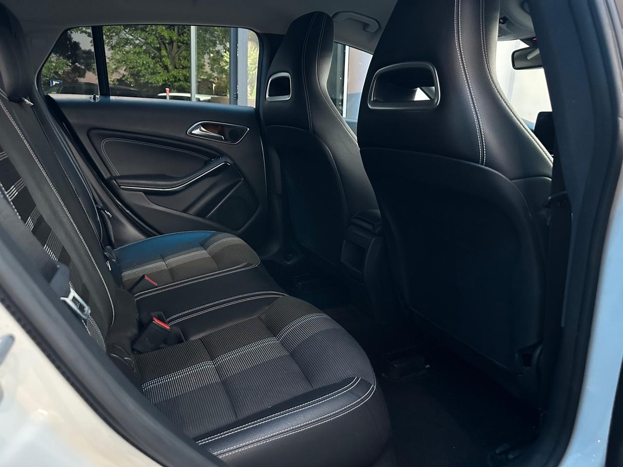 Mercedes-benz CLA 200 d S.W. Automatic Premium