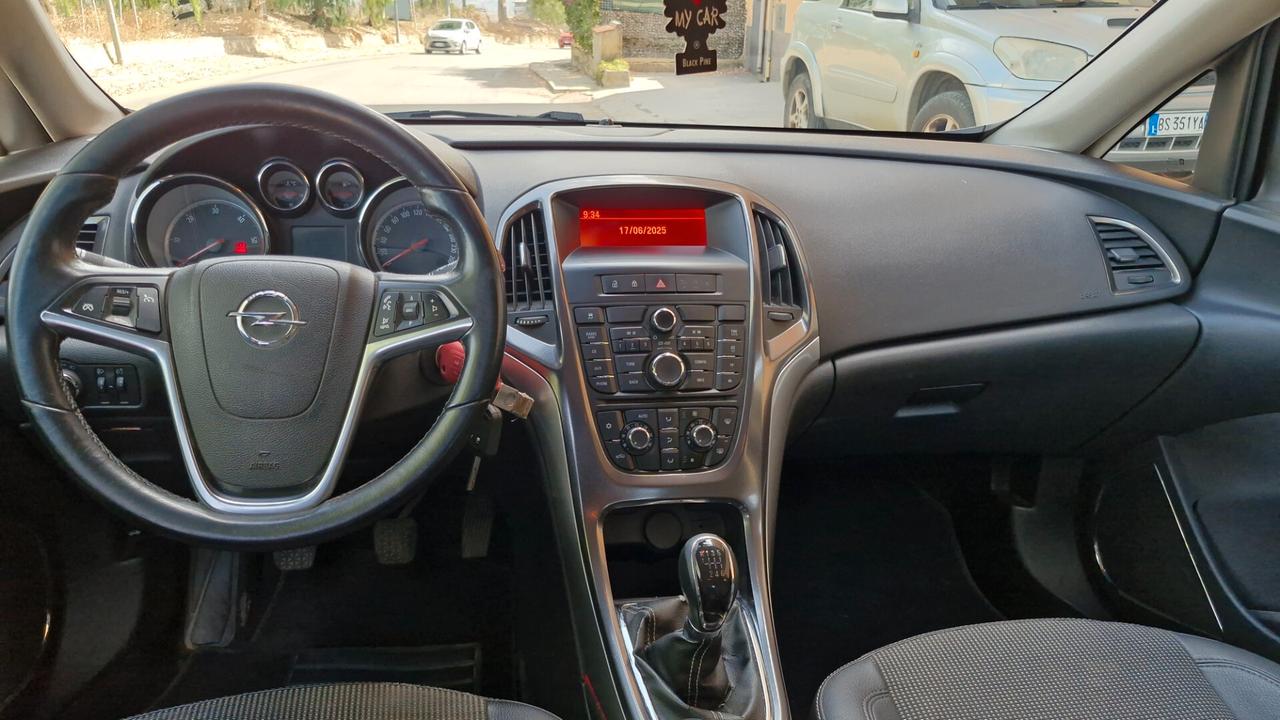 Opel Astra 1.7 CDTI 110CV 5 porte Cosmo