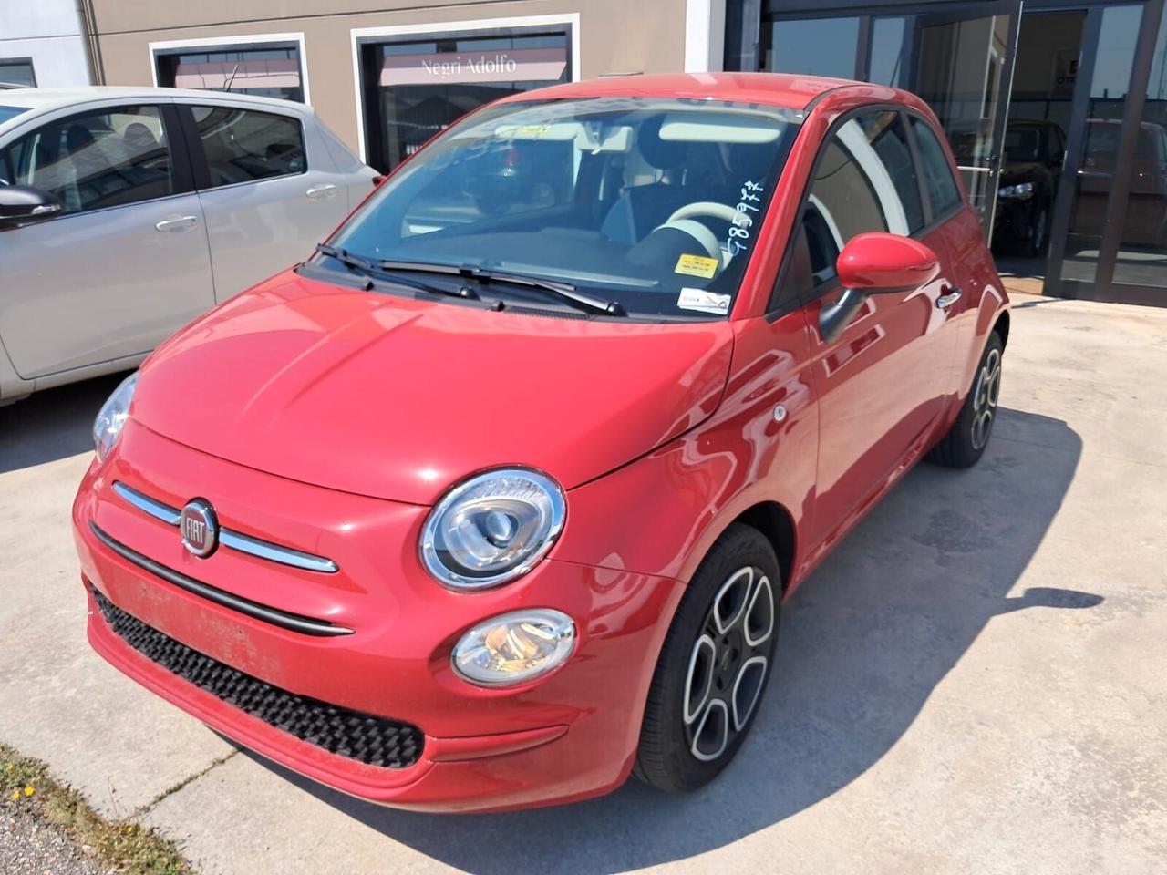 Fiat 500 1.0 Hybrid Red