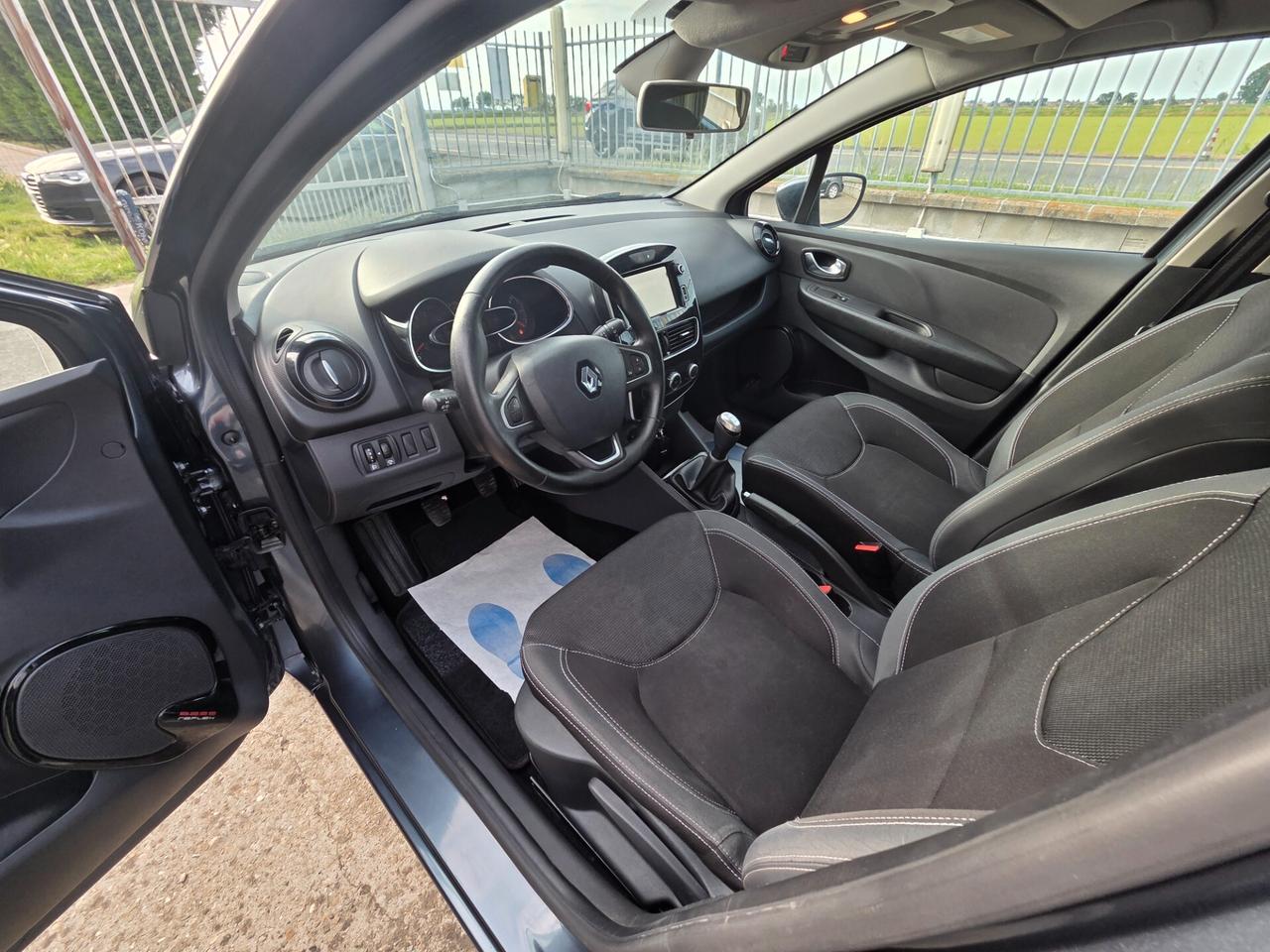 Renault Clio 1.2 75CV 5 porte Zen