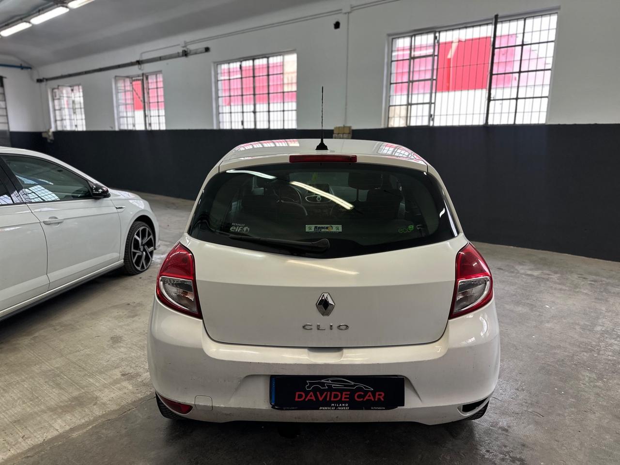 Renault Clio 1.2 16V 3 porte Dynamique