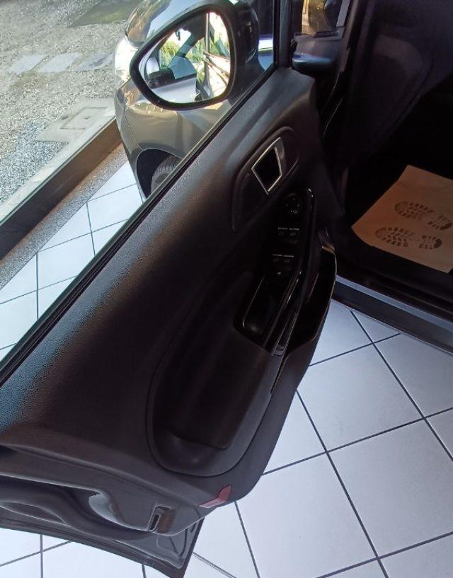 FORD Fiesta 1.4 5p. Bz.- GPL Titanium