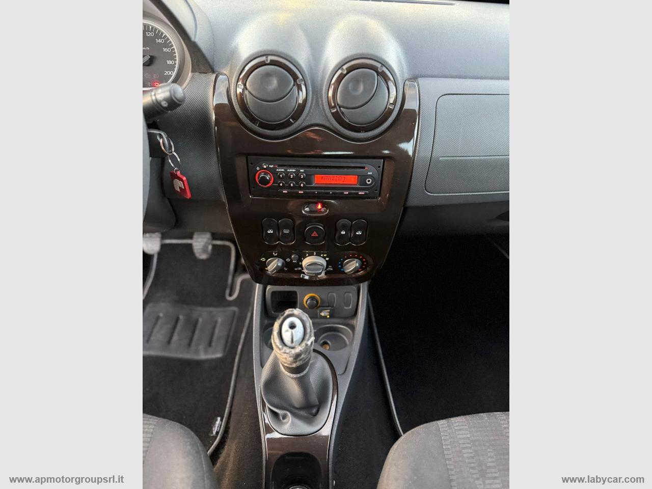 DACIA Duster 1.6 110 CV 4x2 Lauréate