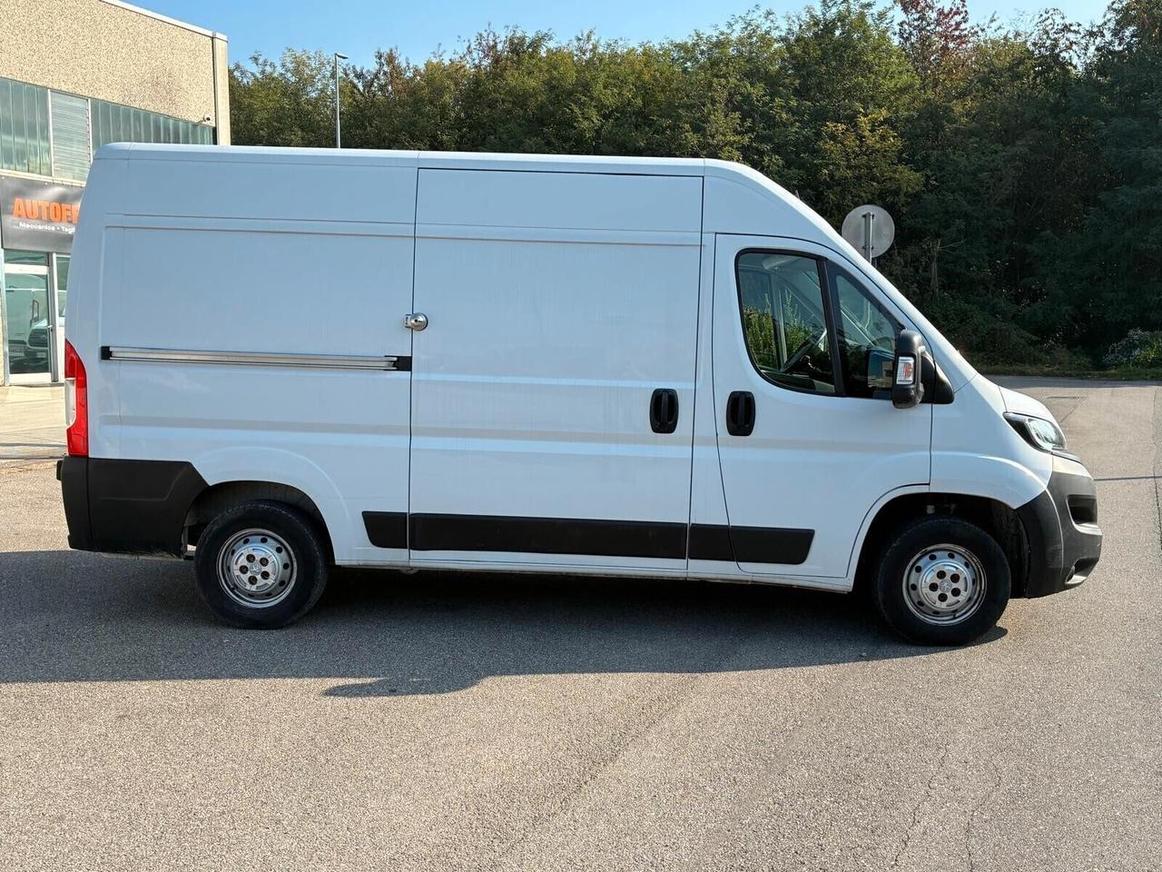 Peugeot Boxer 330 2.2 BlueHDi 140 S&S PM-TM Furgone