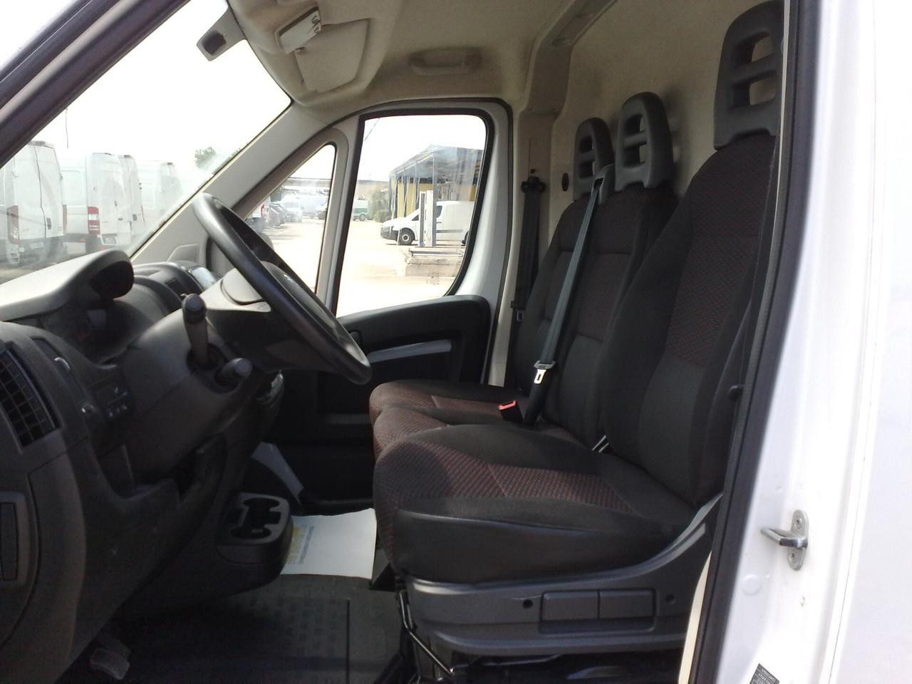 Peugeot Boxer 2.2hdi 140cv FURGONE - 2022