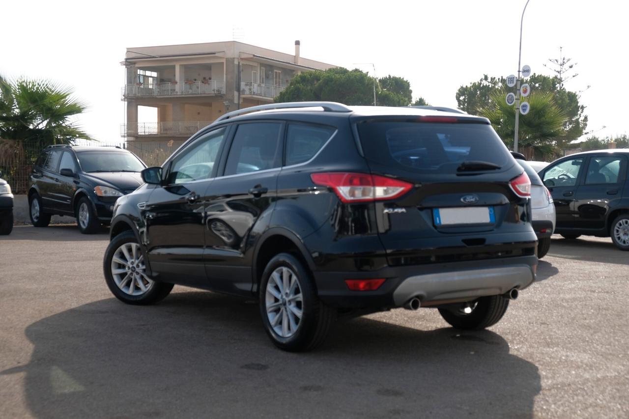 Ford Kuga 2.0 TDCI 150 CV S&S 4WD Titanium