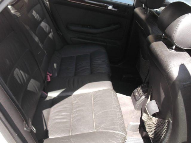 Audi A6 2.5 V6 TDI/180CV cat quattro tiptronic - 16