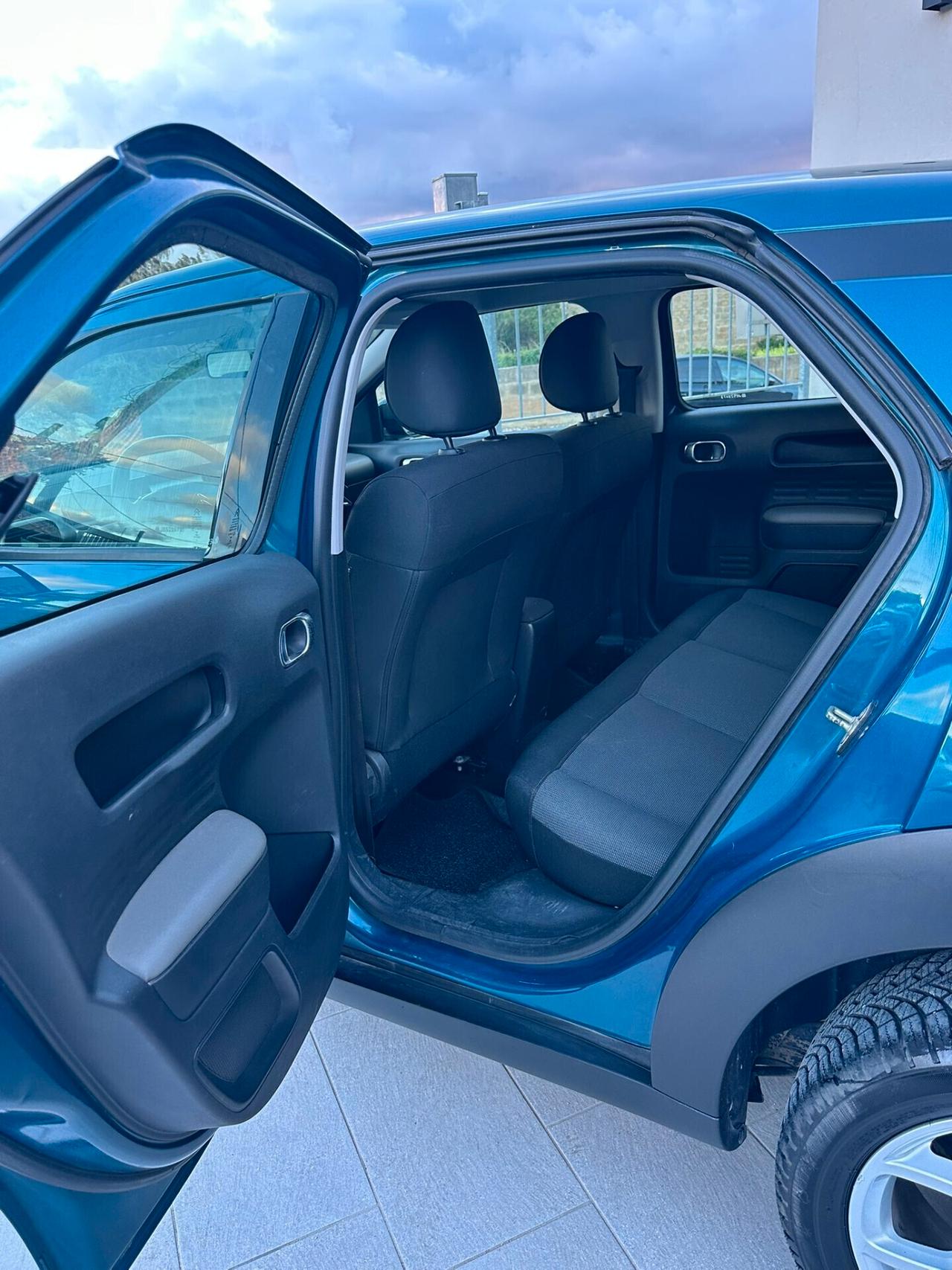 Citroen C4 Cactus BlueHDi 100 S&S Live