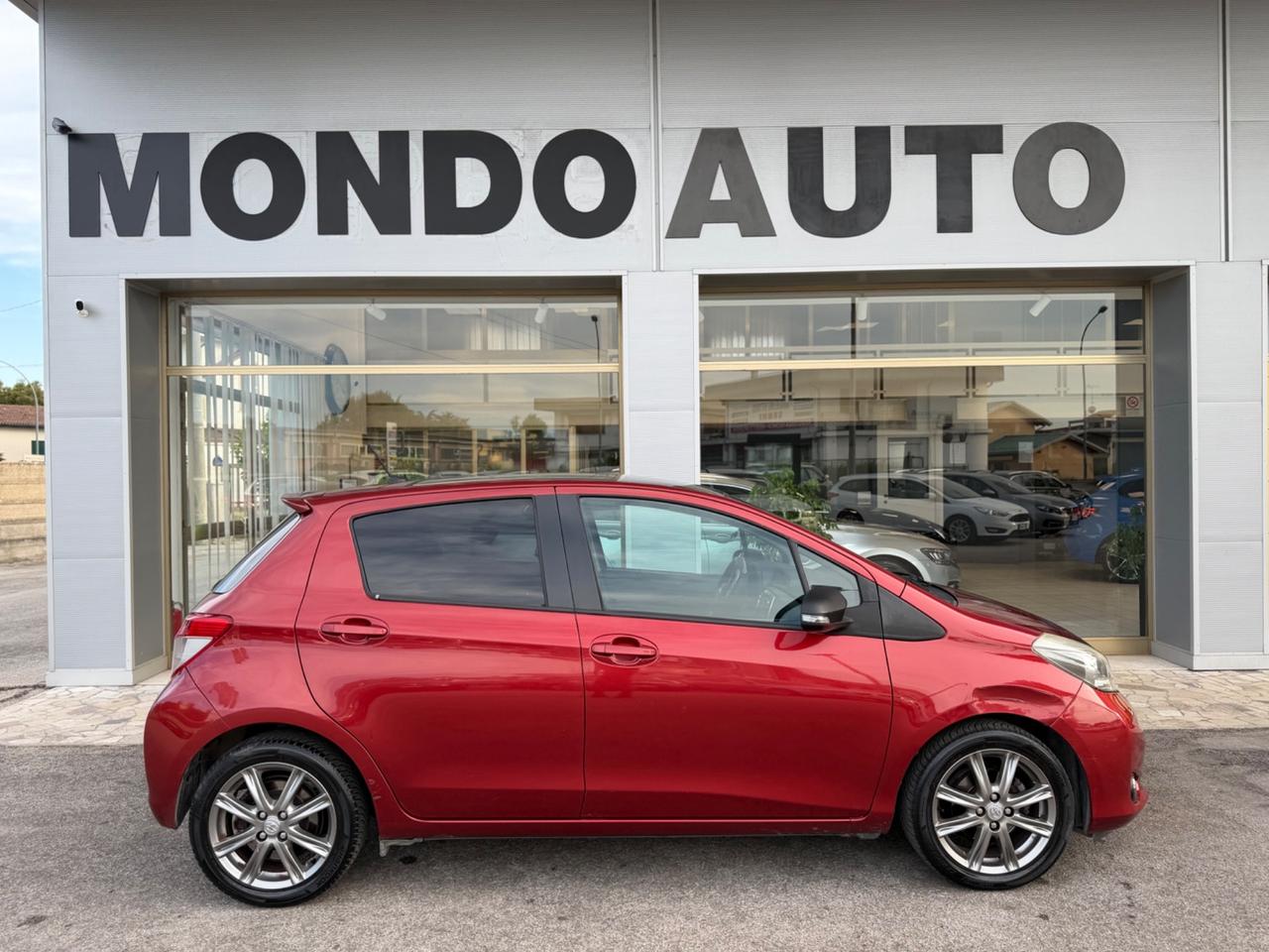 Toyota Yaris 1.3 5 porte Style