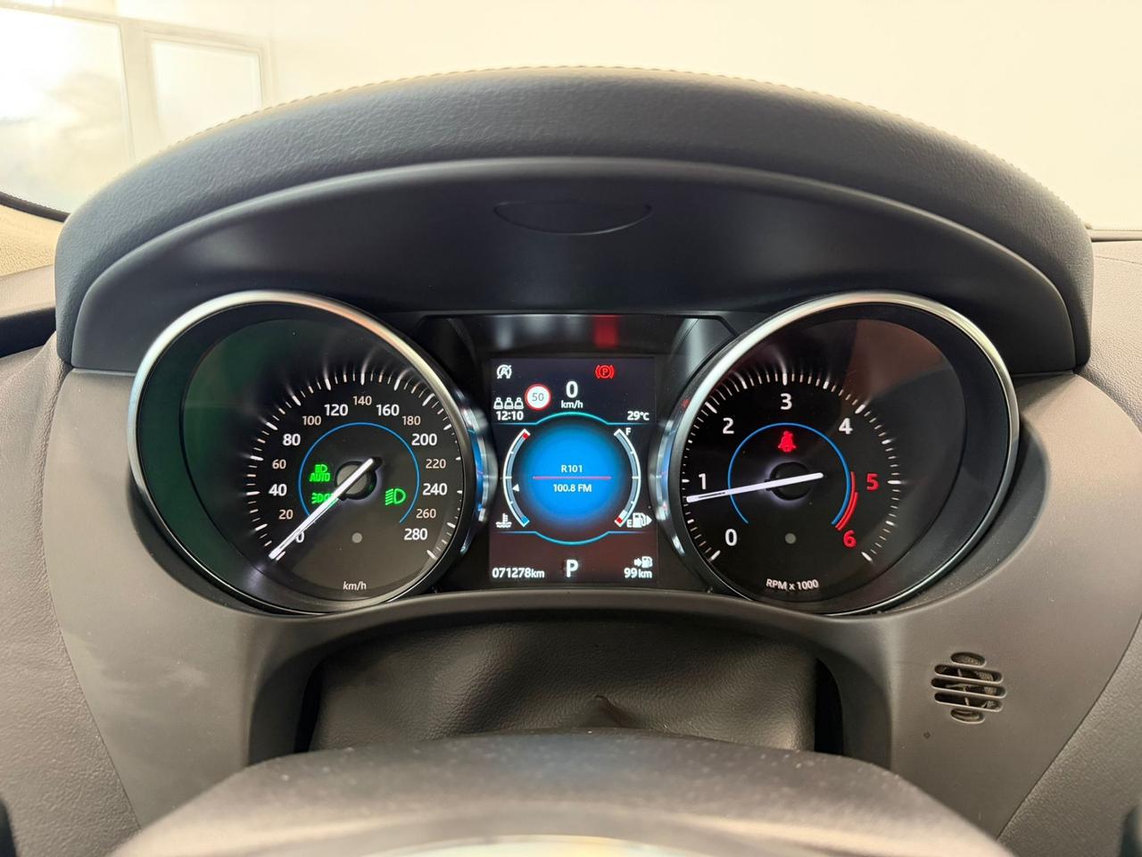 Jaguar F-Pace 2.0 D 180 CV AWD aut. Prestige