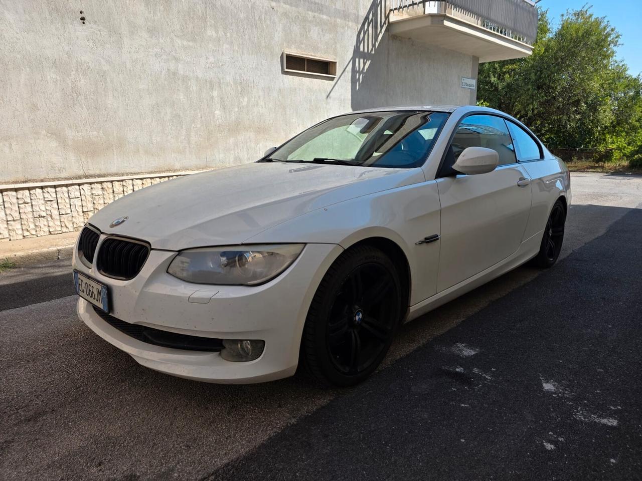 Bmw 320 320d cat Coupé Attiva