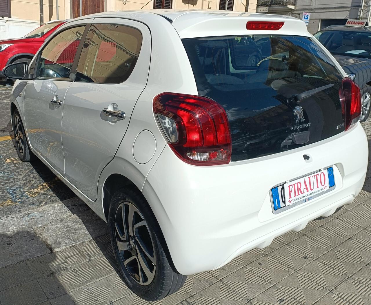 Peugeot 108 VTi 72 S&S 5 porte Allure