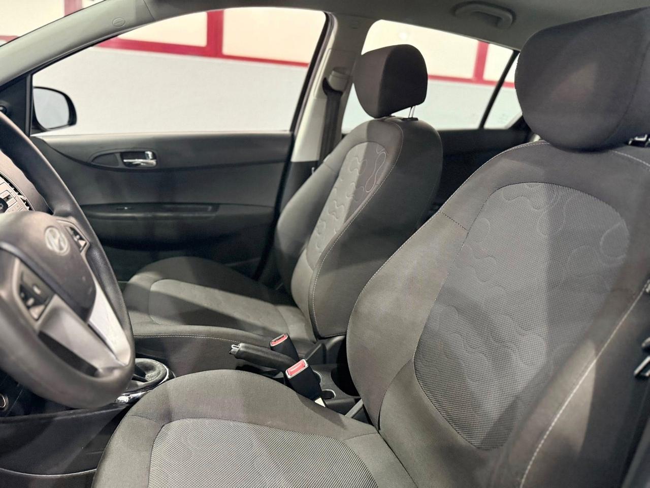 Hyundai i20 1.4 CRDi 5p. Sound Edition