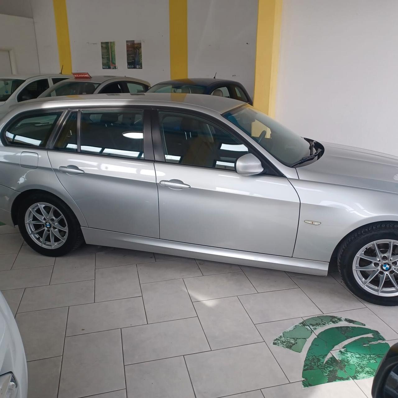 182.880KM BMW SERIE 3 2.0 TDI SW AUTOMATICA