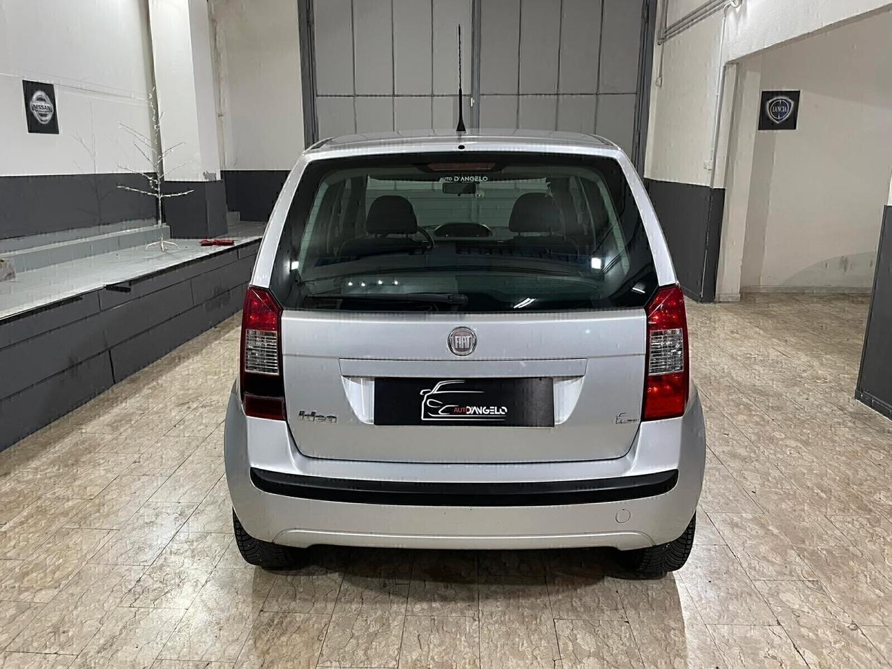 Fiat Idea 1.4 16V S&S Emotion
