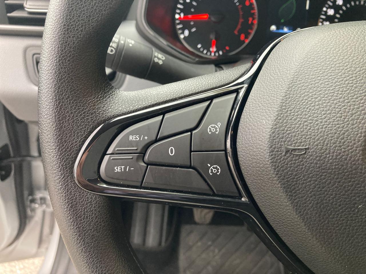 Renault Clio 1.0 TCe 90 Techno #7399