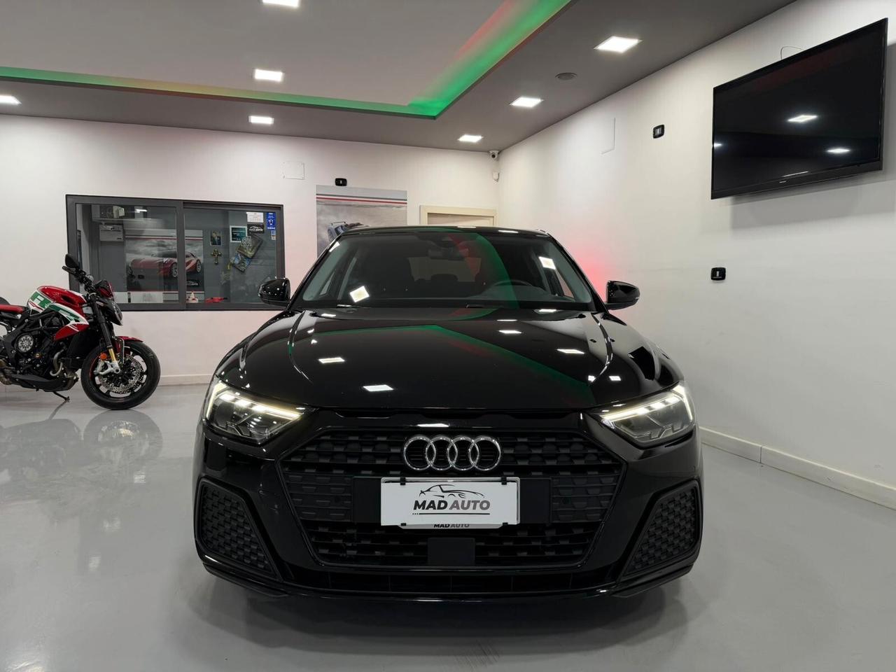 Audi A1 SPB 30 TFSI S tronic Identity Black