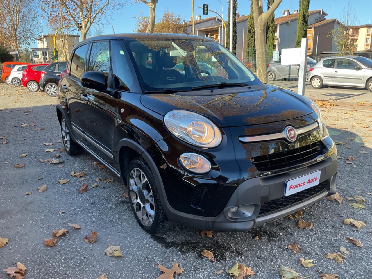 Fiat 500L 1.3 MJT Trekking OK. NEOPAT. EURO6