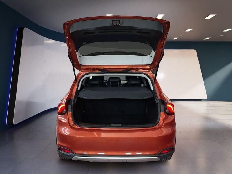 FIAT Tipo 5 porte Cross II 2021 5p 1.0 t3 Cross 100cv